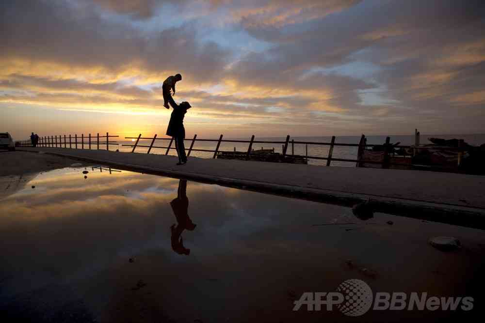 子どもの精神疾患リスク、高齢の父親で高まる 研究　写真1枚　国際ニュース：AFPBB News