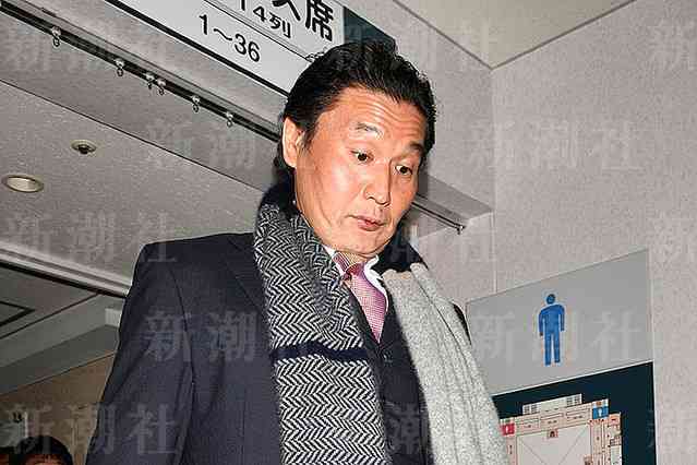 貴乃花親方の弟子・貴公俊が支度部屋で付け人に暴行