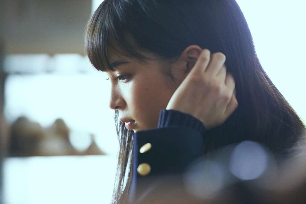 「すずにしか見えない」　広瀬すずそっくりのアリスに「似すぎ」の声