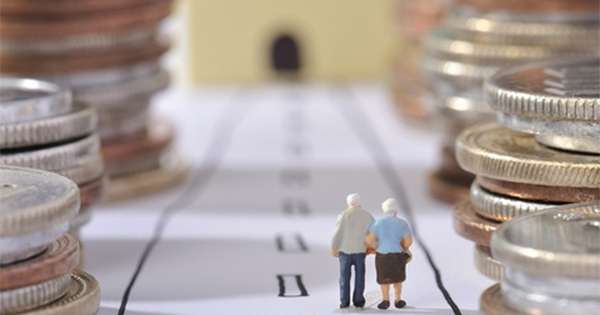 老後資金が3000万円あっても毎月使える金額は6万6000円!? | 定年までにやるべき「お金」のこと | ダイヤモンド・オンライン