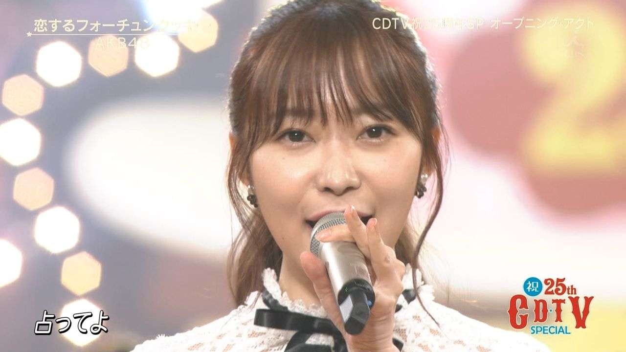 乃木坂46白石麻衣、寝顔が美しすぎる　秋元真夏が撮影＜乃木撮・先行カット＞