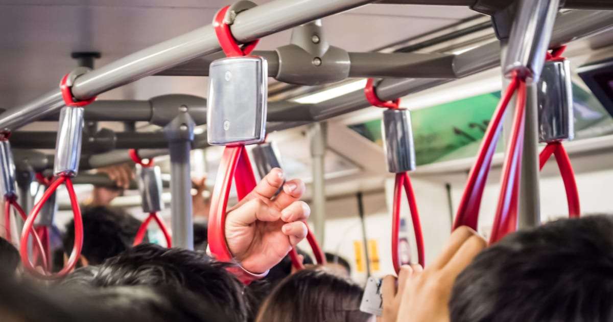 満員電車で「晒し者」　子連れ母の驚愕行動に投稿者への同情相次ぐ – しらべぇ ｜ 気になるアレを大調査ニュース！