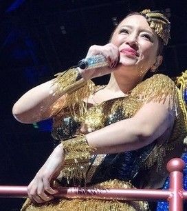 乃木坂46白石麻衣、寝顔が美しすぎる　秋元真夏が撮影＜乃木撮・先行カット＞