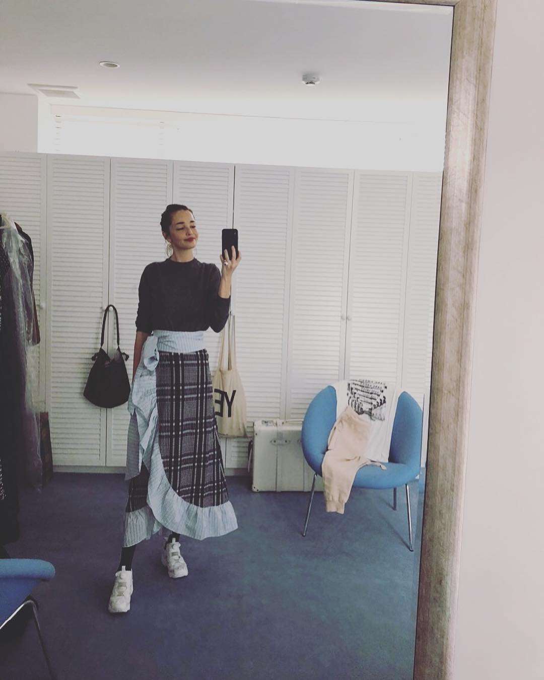 梨花、40代とは思えない美スタイルを披露もまたも画像加工疑惑が噴出のワケ