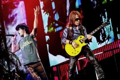B’z松本孝弘の愛用ギター、SNS情報提供で無事発見　20年ぶり本人の元へ | ORICON NEWS