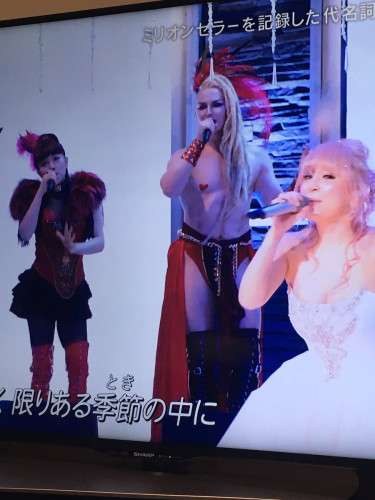 浜崎あゆみが二日酔いツイートの経緯を説明! 「悪酔いは“禁酒”していたから」と釈明するも嘘がバレる!?