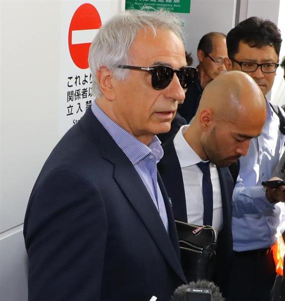 【監督電撃解任】「ごみ箱に捨てたようなもの」　解任のハリルホジッチ氏、涙浮かべ心情吐露 - 産経ニュース