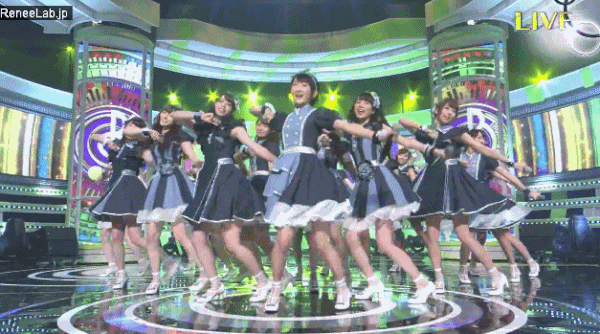 生駒里奈“アイドルとして最後のグラビア”変わらぬ透明感と成長した美しさ見せる