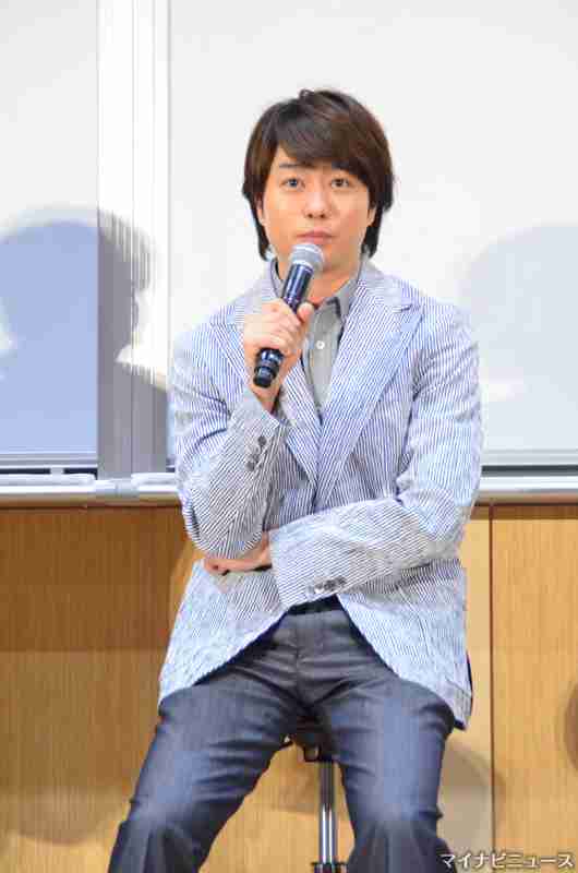 櫻井翔&広瀬すず、日大にサプライズ登場! 教授も「かっこよすぎ」