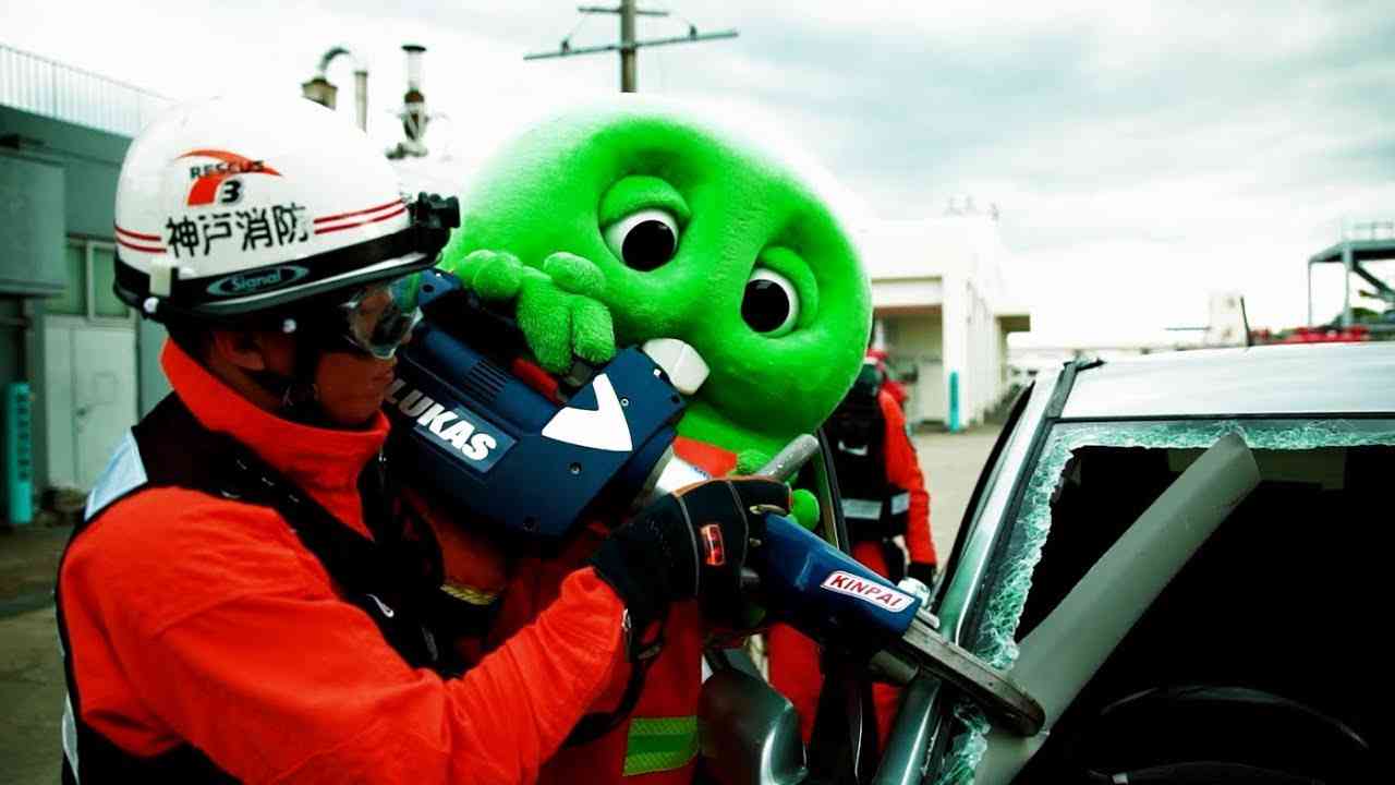 神戸市消防局【前編】ガチャピン・ムックの危機一髪 - YouTube