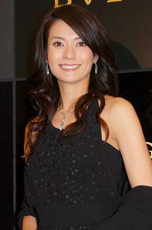 千野志麻元アナ、子供にも「セレブの道を」とお受験に夢中！年末にはハワイ旅行へ
