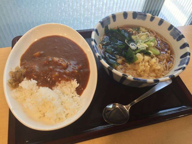 【量重視】麺類＋ご飯もののセット写真