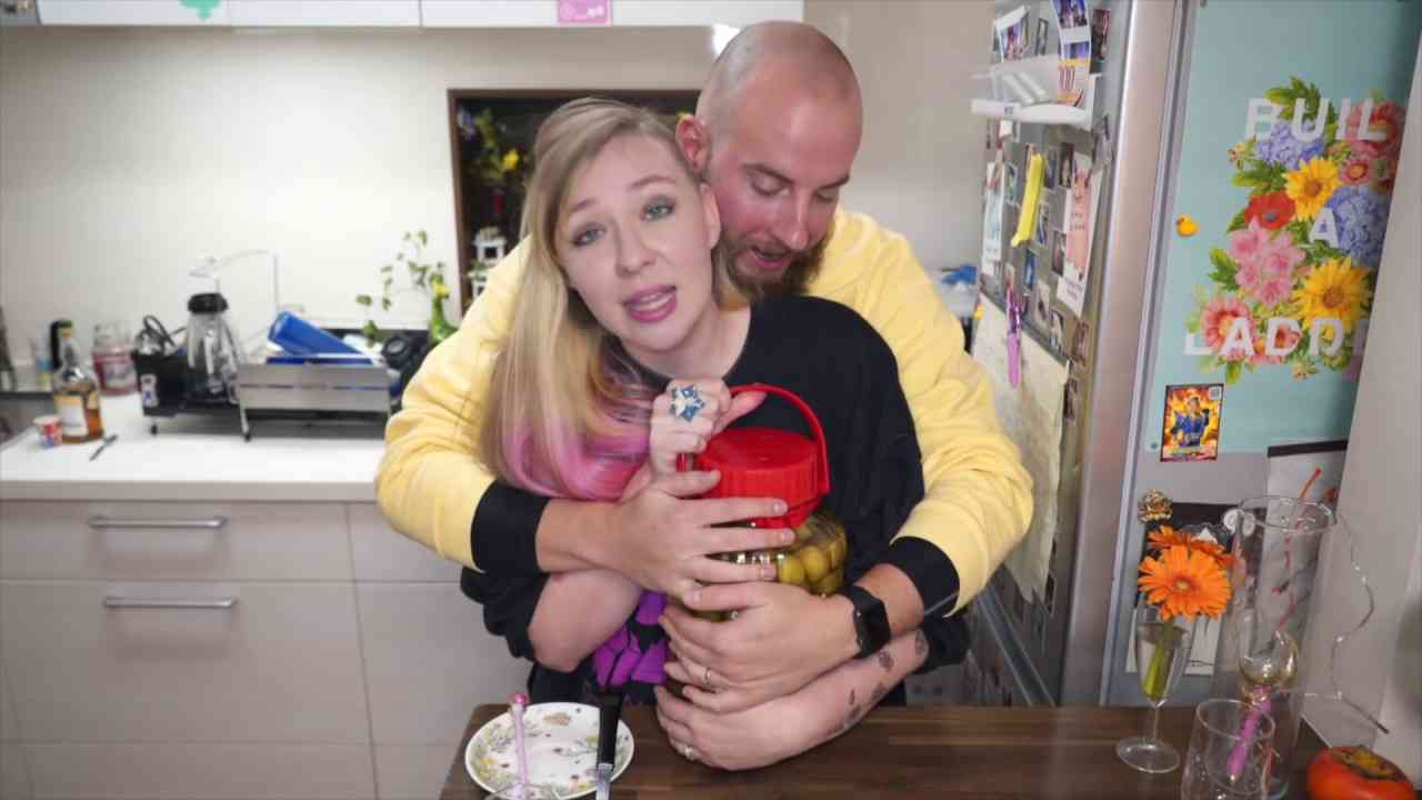 How to Make Japanese Plum Wine - YouTube