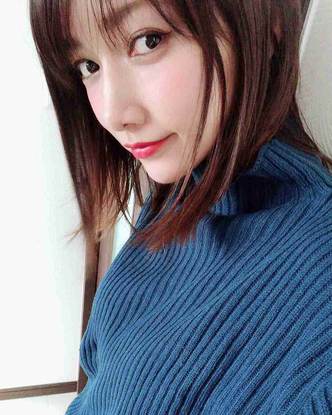 後藤真希、美脚あらわなショーパンコーデに「可愛すぎ」「20歳くらいに見えた」の声