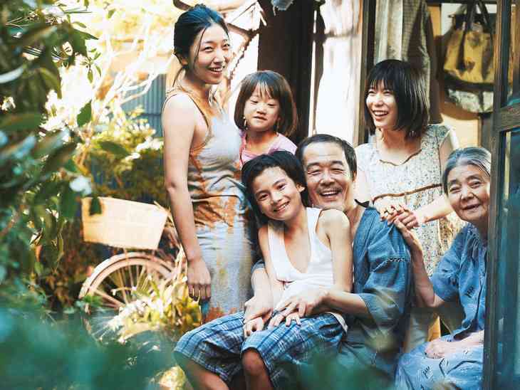 カンヌ映画祭 是枝裕和監督「万引き家族」パルムドール受賞 日本人21年ぶり