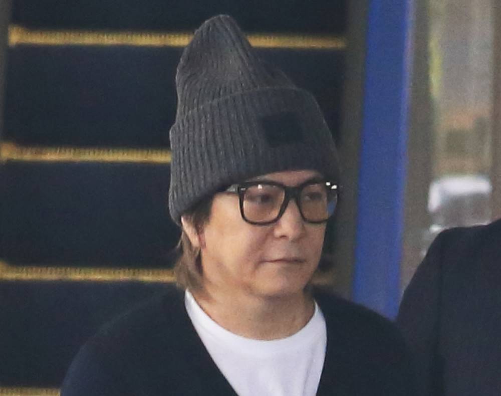 小室哲哉　突発性難聴で入院していた！状態悪化で2週間療養（女性自身） - Yahoo!ニュース