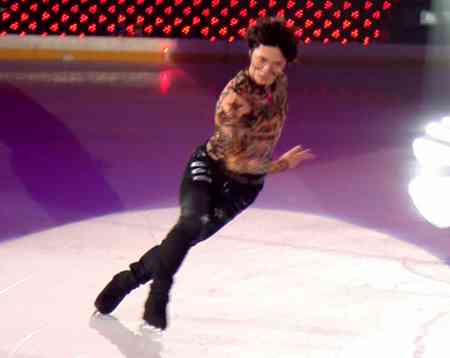 平昌銀の宇野や本田３兄妹華麗に舞う　大津でアイスショー（京都新聞） - Yahoo!ニュース