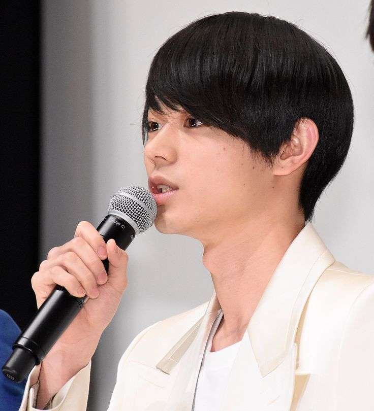 男性芸能人に似てる人