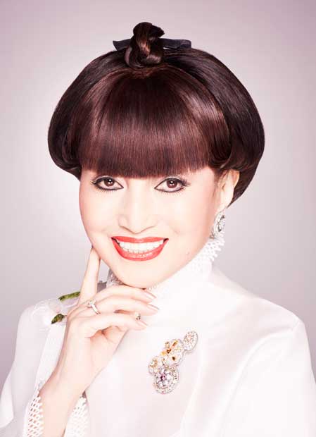 髪を下ろした黒柳徹子の“美女オーラ”が圧倒的 「色っぽい」「絶世の美女」