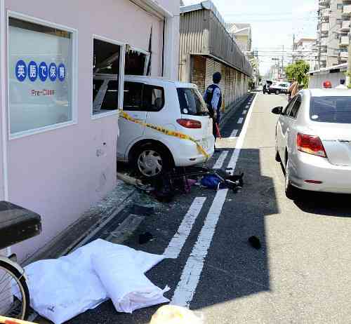 女性はね保育園に車突っ込む、運転の６９歳死亡 : 社会 : 読売新聞（YOMIURI ONLINE）