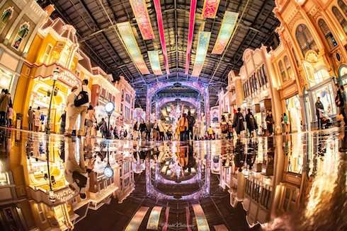 現実じゃないみたい！　雨の中撮影したディズニーランドの写真が目を見張るほど幻想的- 記事詳細｜Infoseekニュース