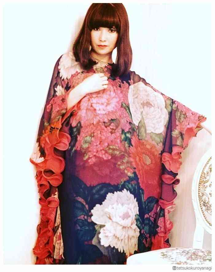 髪を下ろした黒柳徹子の“美女オーラ”が圧倒的 「色っぽい」「絶世の美女」 - モデルプレス