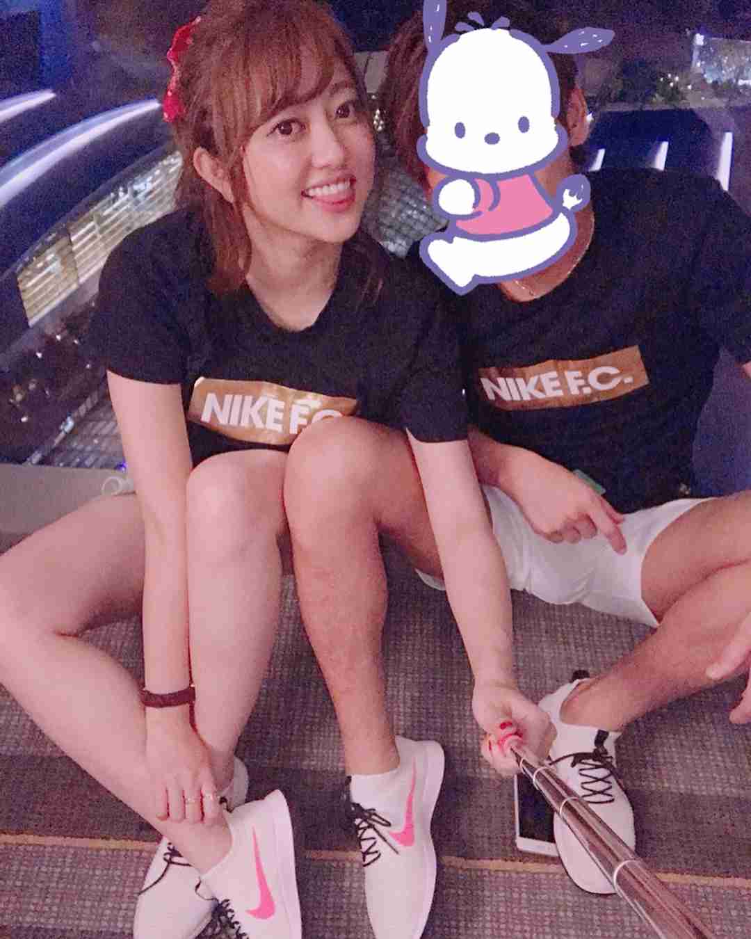 菊地亜美、一般人夫と“リンクコーデ”披露も「すぐ離婚する」「脳内お花畑」と厳しい声続出