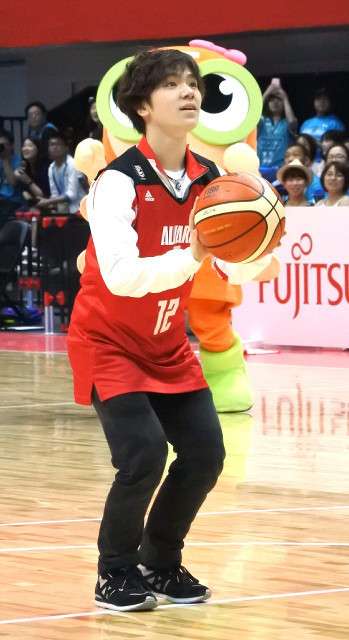 宇野昌磨、Ｂリーグ最終戦を堪能「フィギュアはホーム＆アウェーがないので…」（スポーツ報知） - Yahoo!ニュース