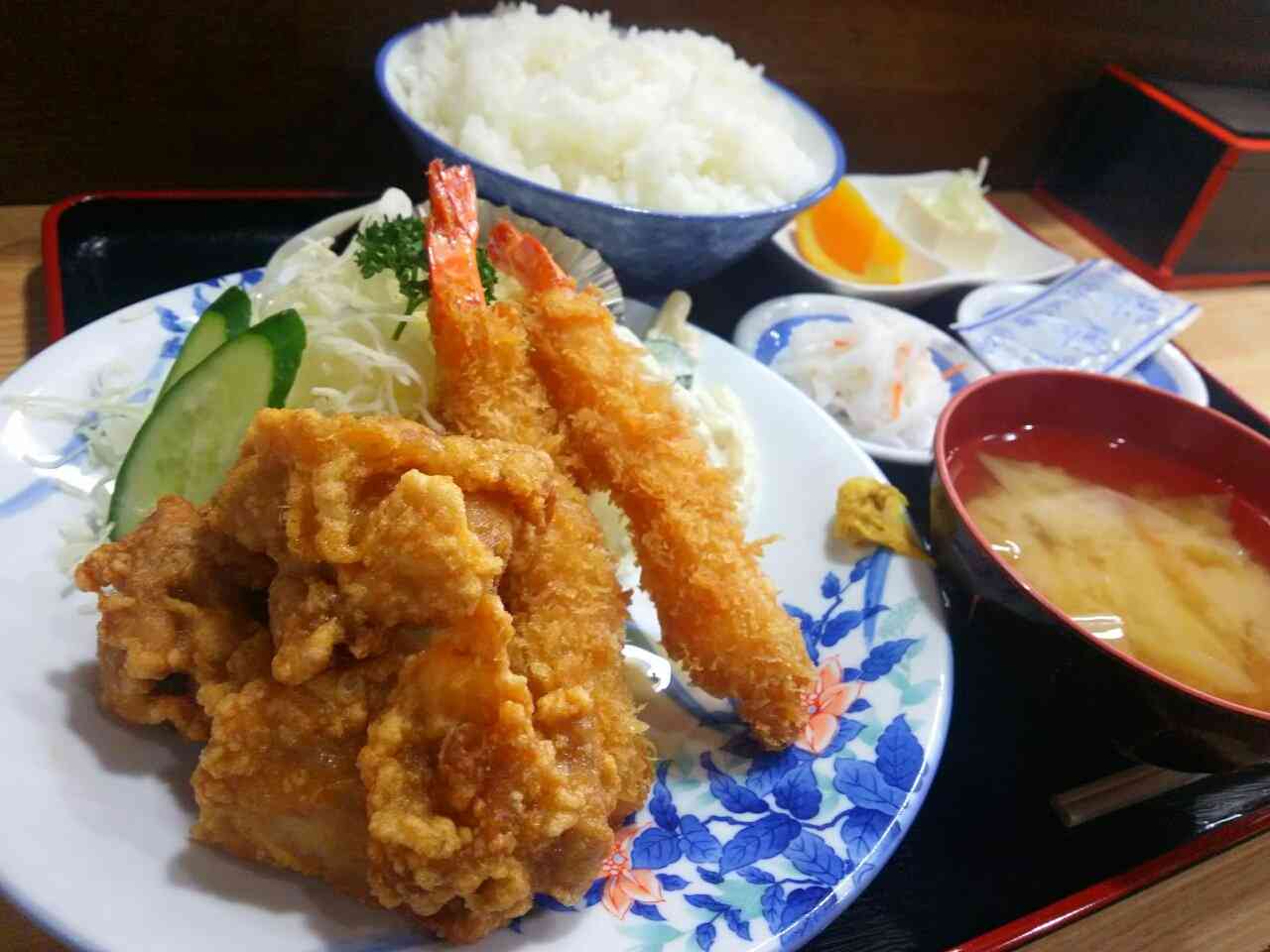 ガルちゃん定食屋オープン
