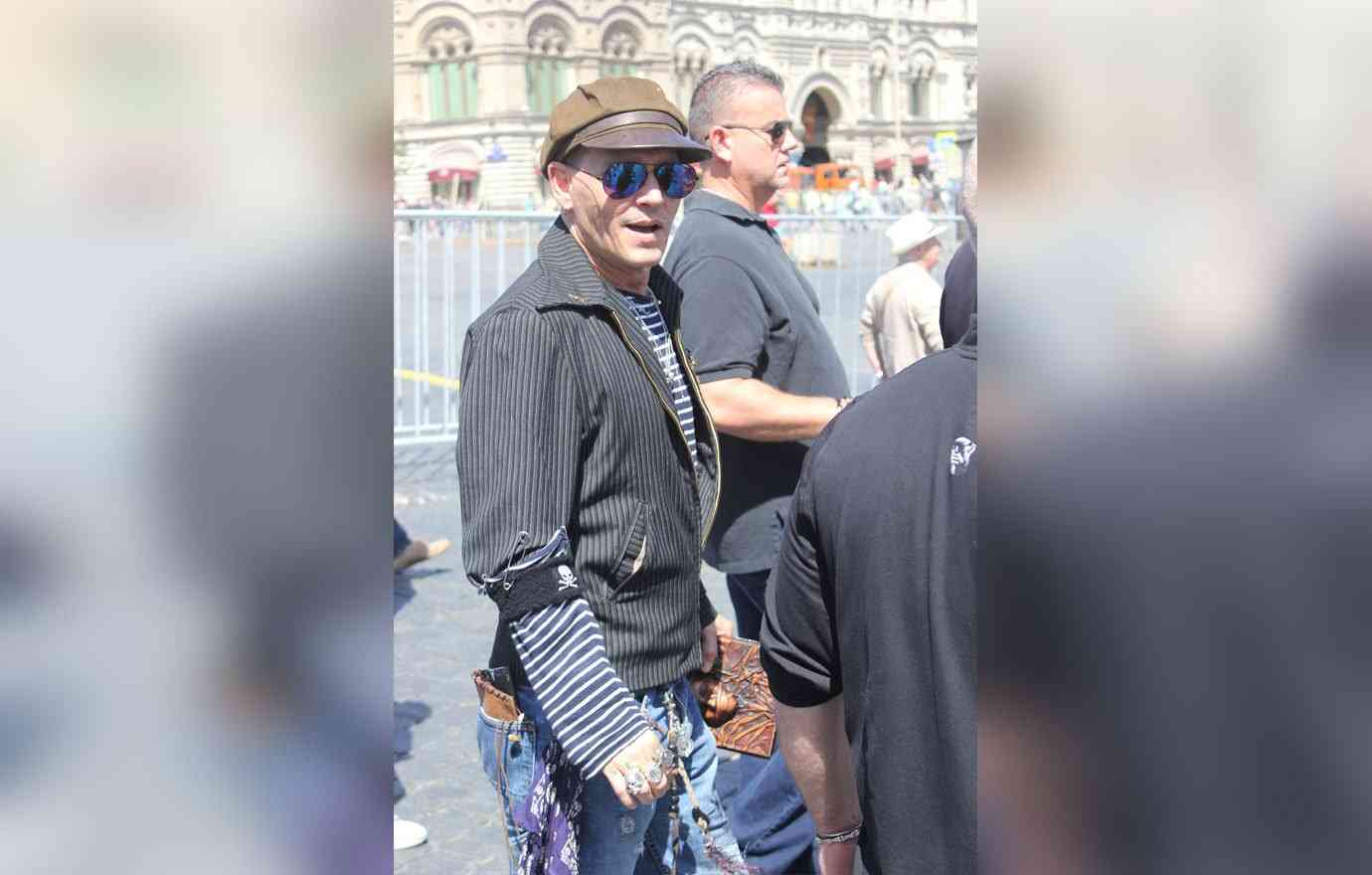 ジョニー・デップ金銭危機でゲッソリ？激ヤセ写真撮られる