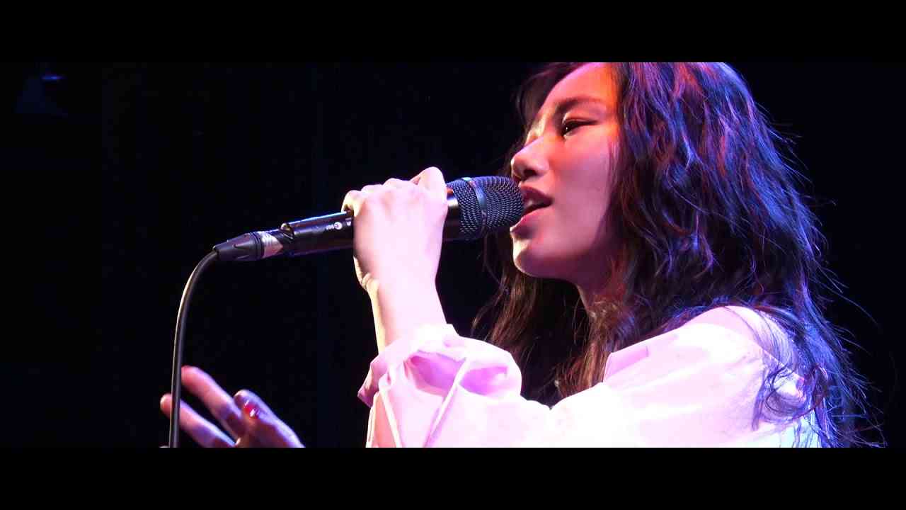 ゼッド＆アレッシア・カーラ「ステイ」 Covered by RIRI ミュージック・ビデオ - YouTube