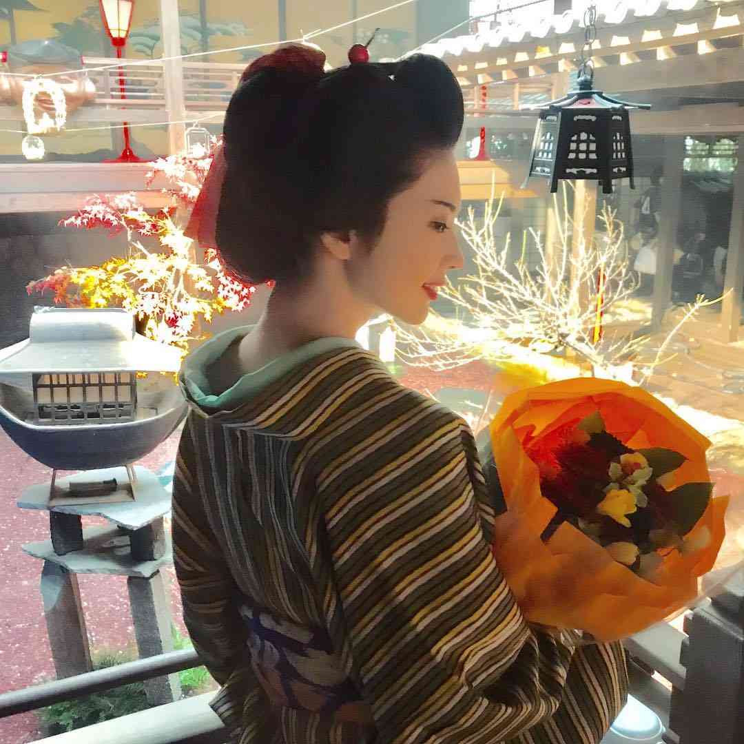 「桁外れの美人」「めちゃくちゃ目立ってた」 大河ドラマ「西郷どん」で異彩を放った9頭身美女・田中道子