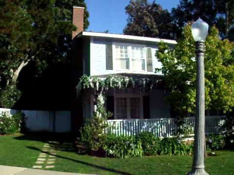 デスパレートな妻たち　ユニバーサルスタジオ　ツアー - YouTube