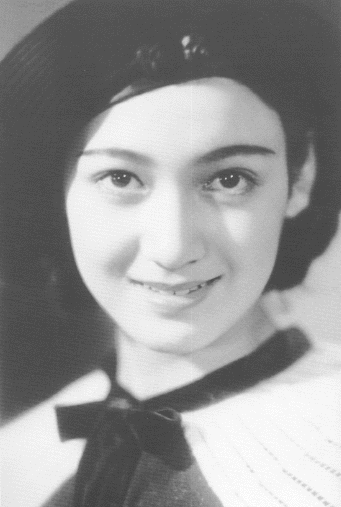 「桁外れの美人」「めちゃくちゃ目立ってた」 大河ドラマ「西郷どん」で異彩を放った9頭身美女・田中道子