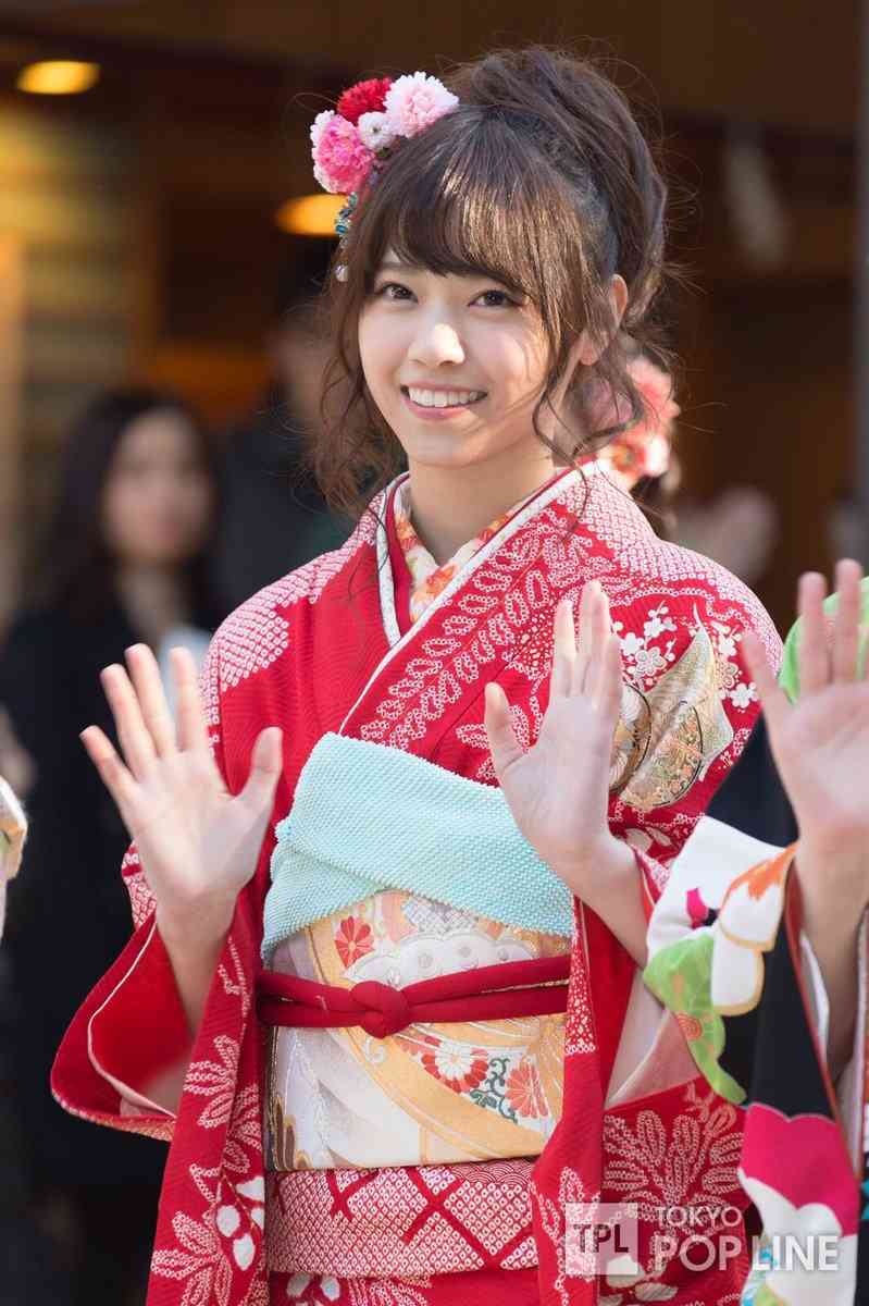 長谷川京子、「きれいすぎる！」凛とした着物姿に称賛の声が相次ぐ