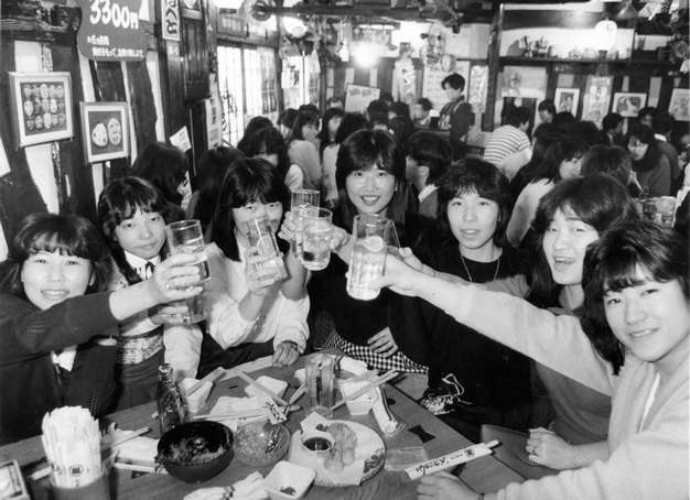 1928年生まれの手塚治虫が、1974年頃に描いた「60歳の女性」像に衝撃
