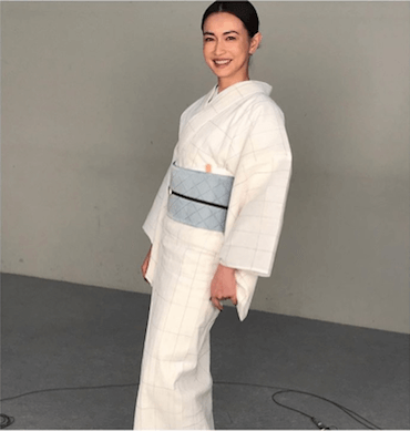 長谷川京子、「きれいすぎる！」凛とした着物姿に称賛の声が相次ぐ