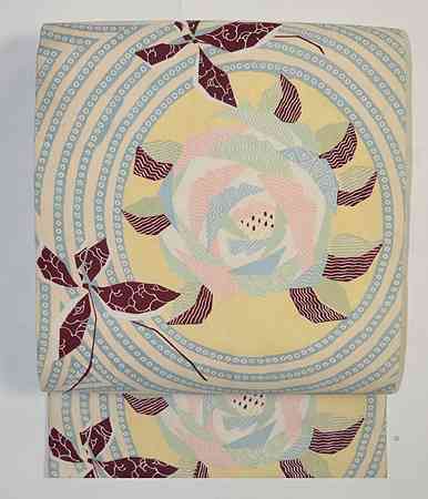 色んな帯の模様