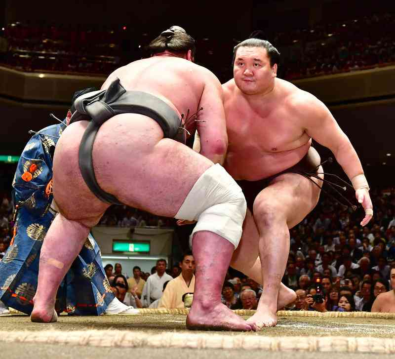 栃ノ心を採寸　右太もも91ｃｍ、尻回りにビビった - 大相撲裏話 - 相撲・格闘技コラム : 日刊スポーツ