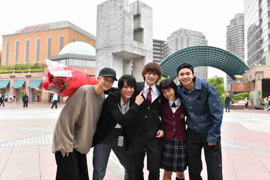 『花のち晴れ』仲睦まじくクランクアップ！　平野紫耀「明日から何していいかわからない」（リアルサウンド） - Yahoo!ニュース