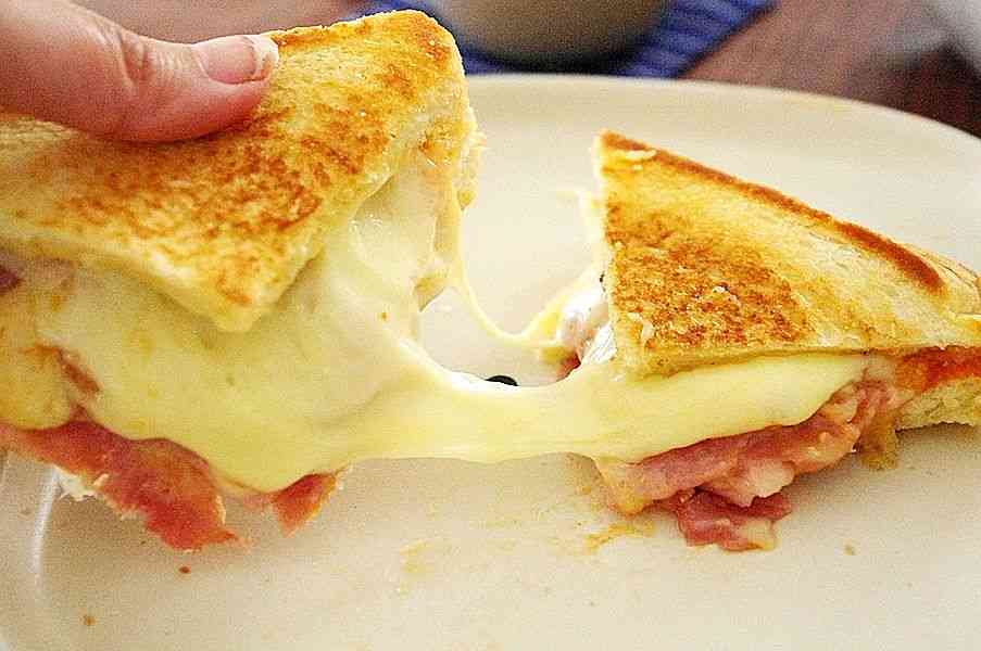 とろけるチーズ料理の画像ください