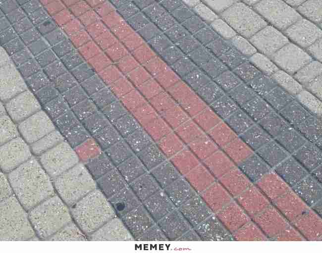 【画像】なぜそこに？