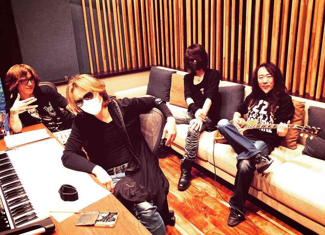 YOSHIKIとの方向性の違い浮き彫り？X JAPANの新曲にToshlの姿なし