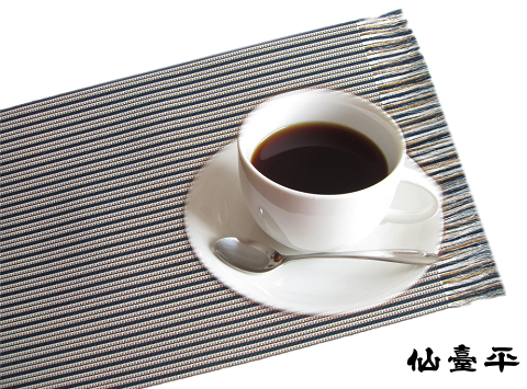 羽生結弦、サーシャ君との“天使すぎる1枚”が2万超反響　「破壊的可愛さ」の声も