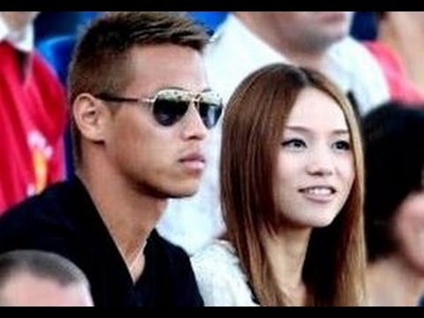 本田圭佑、妻との馴れ初めが少女漫画級にドラマチックだった！