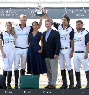 ヘンリー王子＆メーガン妃、チャリティイベントで堂々とキス交わす