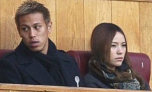 本田圭佑、妻との馴れ初めが少女漫画級にドラマチックだった！