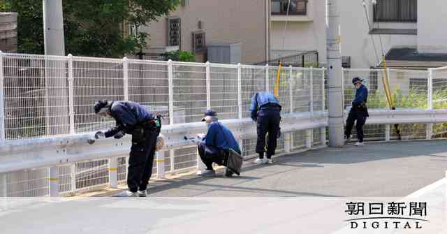新聞配達中の女性刺される　男逃走、殺人未遂事件で捜査：朝日新聞デジタル