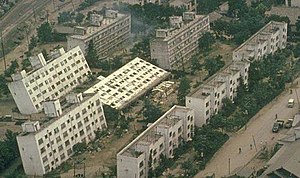 タワーマンションある街は住みやすいか　学校も駅も定員オーバー