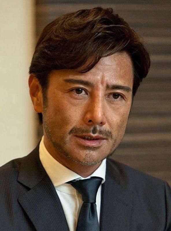 [画像] 彫りの深い顔立ちの芸能人、たまにルー大柴